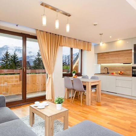 Apartment Butorowy Residence By Renters Prestige Кошелско Екстериор снимка