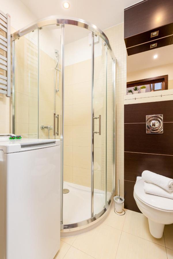Apartment Butorowy Residence By Renters Prestige Кошелско Екстериор снимка